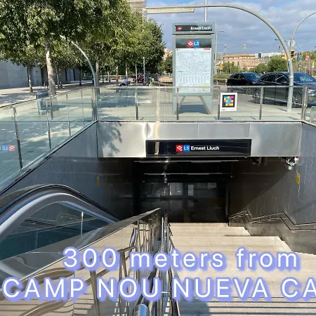 Δωμάτια σε οικογενειακή κατοικία Camp Nou Nueva Casa
